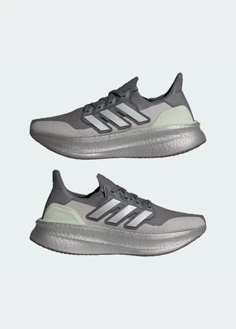 Кроссовки Ultraboost 5 adidas серые всесезоны (315438419)