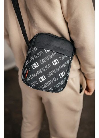 Барсетка черная мужская - универсальный аксессуар для повседневной носки No Brand (365761970)