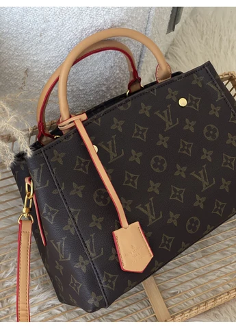 Сумка Montaigne Handbag in Monogram кросс боди No Brand (402245476)