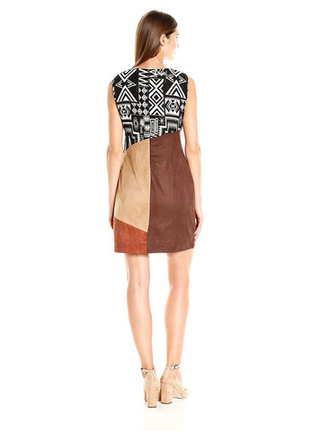 Коричнева повсякденний сукня коричневий Desigual з геометричним візерунком