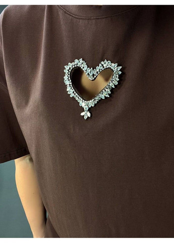 Футболка женская A-N 27009 оверсайз с вырезом в форме сердца с камнями No Brand - (333559256)