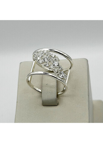 Каблучка срібна з кубічним цирконієм "Акація" 18 4,67 г No Brand (370142727)