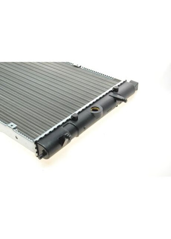 Радиатор охлаждения двигателя TRANSPORTER/SYNCRO 90- ( ) 58002114 Van Wezel (366140510)