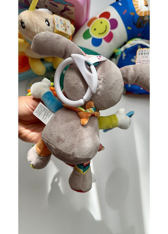 М’яка підвісна іграшка-собачка з брязкальцями та дзеркальцем | 43×17 см для дітей No Brand (364553168)