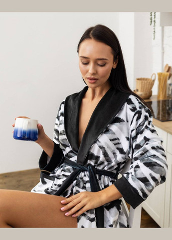 Халат женский из плюшевого велюра эксклюзивный Striped 18302 M-L FlexDress (336873619)