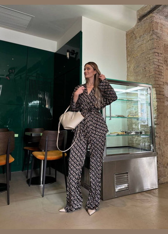 Шелковый костюм Garna (322826582)