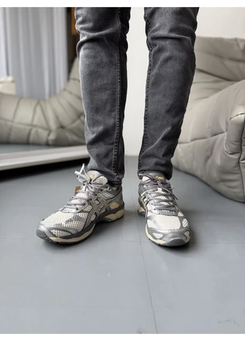 Серые летние кроссовки asics gel-cumulus 16 cream clay grey асикс гель No Brand