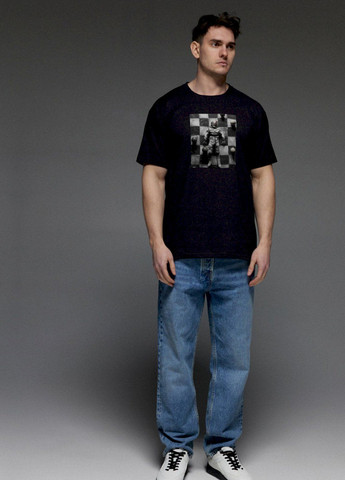 Чорна футболка aspirine чоловіча чорна " космічні шахи" YAPPI