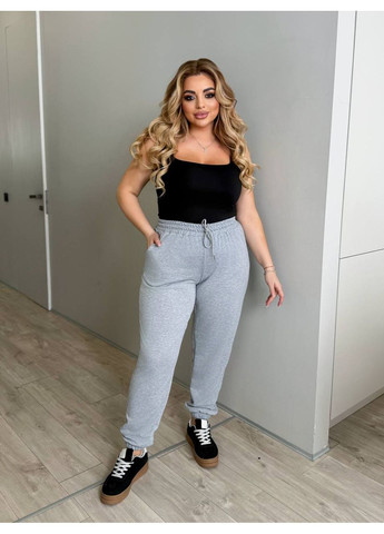 Спортивні штани жіночі трикотажні джогери No Brand (360772479)