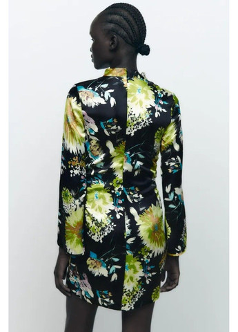 Комбинированное платье женское black floral printed gathered long sleeve mini dress Zara