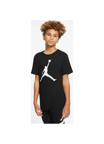 Чорна демісезонна футболка підліткова чорна 952423-023 Nike JUMPMAN