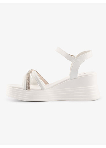 Белые женские босоножки 1101088 Renzoni с ремешком