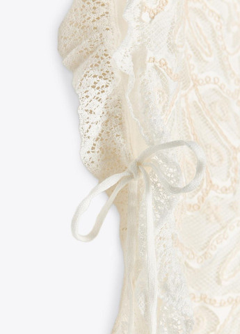 Біла блузка Zara