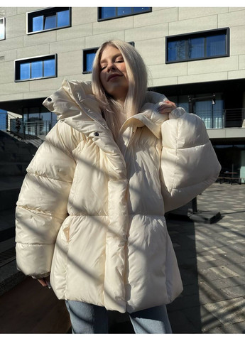 Молочна курточка жіноча молоко No Brand