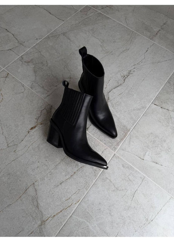 Чорні демісезонна чорні ботильйони Helen