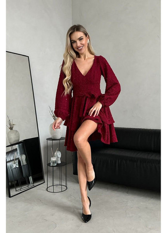 Бордовое коктейльное платье букле воланы 24110 бордовое Tanita-Romario