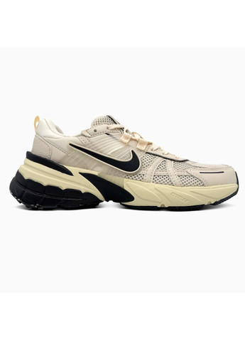 Чорні Осінні кросівки чоловічі nike v2k runtekk beige / black найк в2к рантекк No Brand