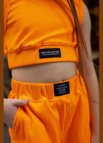 Помаранчевий літній костюм літній з шортами IRmAS спортивна