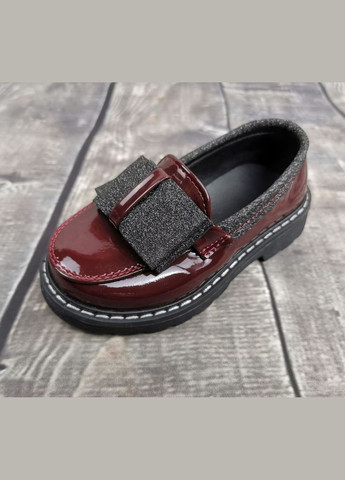 Лаковані туфлі для дівчаток бордові No Brand (303612456)