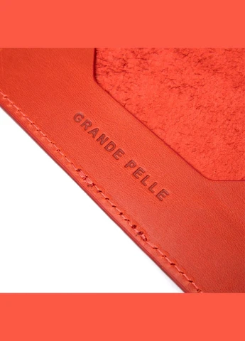 Яскрава шкіряна обкладинка на паспорт 11483 Червоний Grande Pelle (297129784)