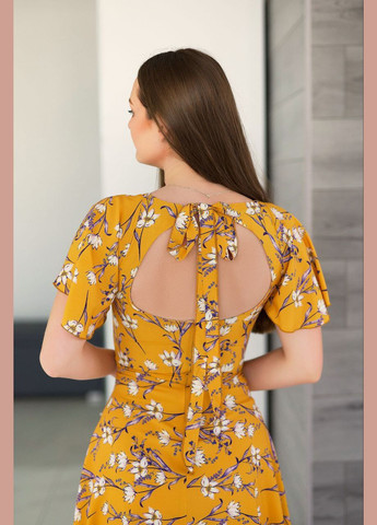 Желтое повседневный платье мини с открытой спиной и цветочным принтом с открытыми плечами MonCher с цветочным принтом