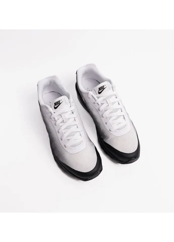 Цветные всесезонные кроссовки air max invigor white black 749688-010 Nike