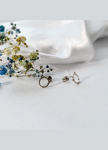 Срібні сережки гвоздики на закрутках без каменів Котик срібло 925 проби Родоване 82796 1.08г No Brand (306741831)