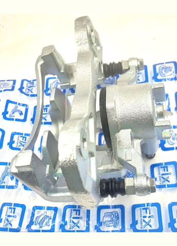 Суппорт тормозной передний левый Q096-0025 Л200 PAJERO SPORT/Паджеро Спорт 2008-2017 4605A201 Q-FIX (345737195)