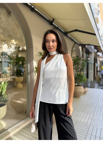 Молочная женская блузка FINO Mode