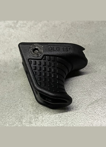 Упор TACTICAL (DLG-151-black) з гніздом для QD антабки, колір Чорний, упор на цівку на планку Пікатінні DLG Tactical (362602435)