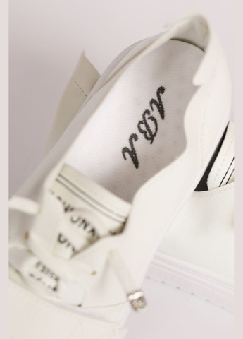 Белые демисезонные кроссовки женские белого цвета на липучке Let's Shop