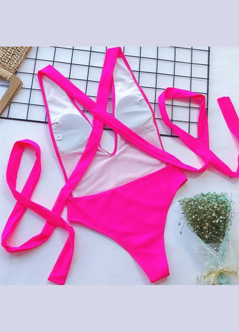 Рожевий жіночий суцільний купальник зі шнурівкою навколо талії і глибоким вирізом lucky style рожевий No Brand