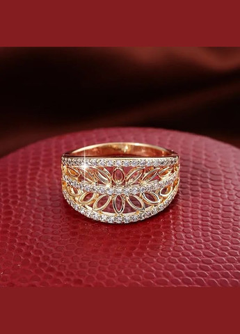 Жіноча каблучка, золотиста, квітковий дизайн, білі фіаніти, три ряди, 19 розмір Fashion Jewelry (317297078)