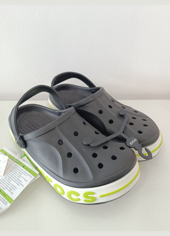 Черные шлепанцы Crocs