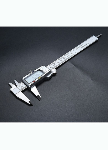 Металевий електронний штангенциркуль SYNTEK 150 мм Кейс No Brand (334002065)