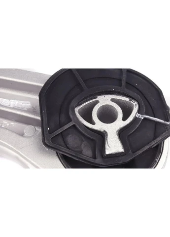 Опора двигателя 2,3dci Renault Master III 2010- (538B31) Hutchinson (342406776)