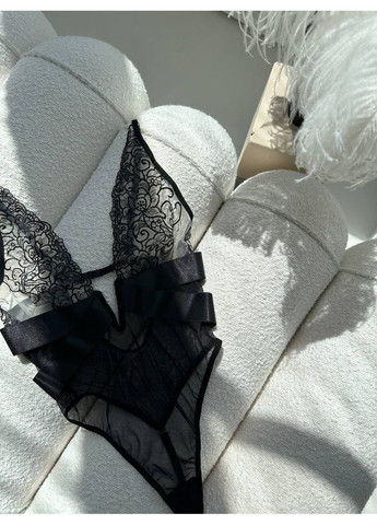 Боді чорне сіточне з акцентом на бюст та V-подібним вирізом Vital-Textile 924/9 (361853779)