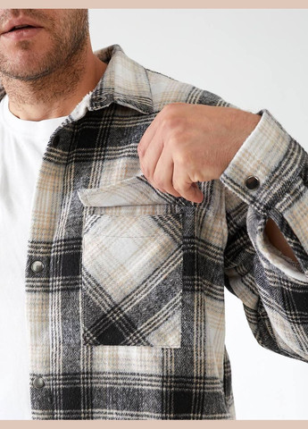 Чорна зимня куртка-сорочка для чоловіків "для осені-весни - бездоганний вибір" b-305 l/52, чорний Sofia