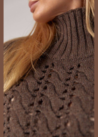 Коричневий зимовий жіночий в'язаний светр з ажурними візерунками Lurex Свитер
