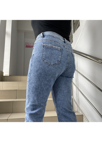 Джинси жіночі прямі на резинці стрейч великий розмір зручні блакитні No Brand - (363054017)