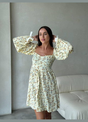 Жовтий повсякденний сукня жіноча - вільна міні з принтом кльош JUGO з квітковим принтом