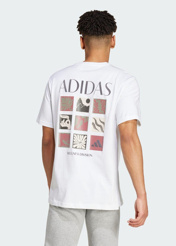 Біла футболка wellness graphic adidas