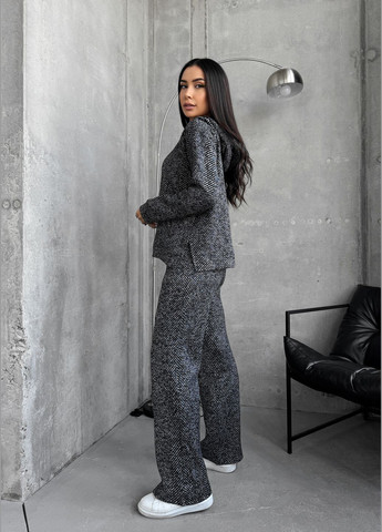 Трендовий повсякденний жіночий костюм двійка INNOE Костюм (314458182)