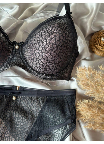 Чорний комплект бюстгальтер на тонкому поролоні + трусики сліп 11134 чорний Lanny Mode
