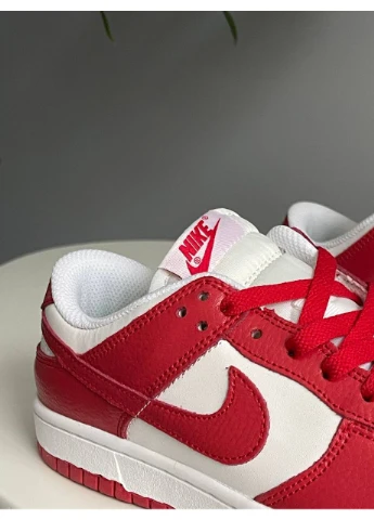 Кросівки жіночі Nike SB Dunk Low Next Nature White Gym Red | Найк СБ Данк низькі червоні демісезони (383037516)