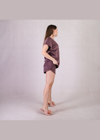 Фуксиновая пижама велюровая No Brand