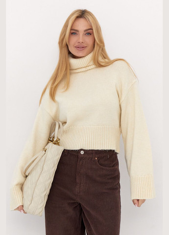 Кремовий зимовий короткий трикотажний светр з високою горловиною Lurex