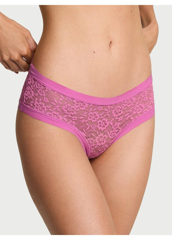 Трусики-чіки жіночі безшовні з мереживом No-Show Lace Cheeky Panty персикові Victoria's Secret (330829473)
