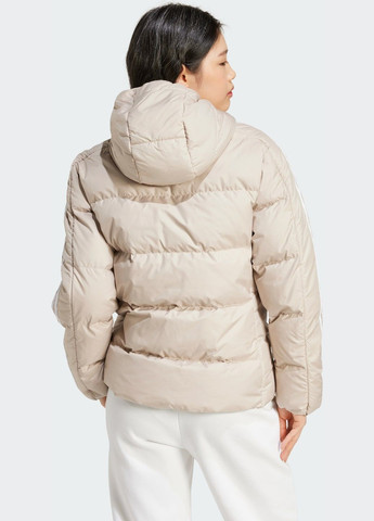 Бежева демісезонна пуховик essentials 3-stripes mid down hooded adidas