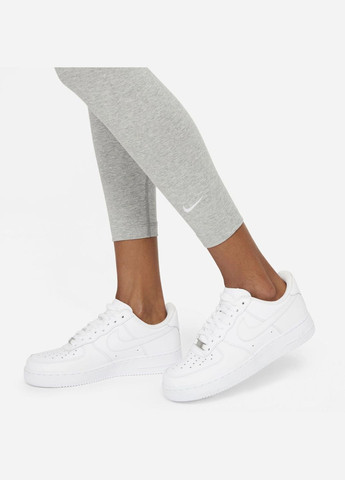 Серые летние укороченые леггинсы из хлопка Nike